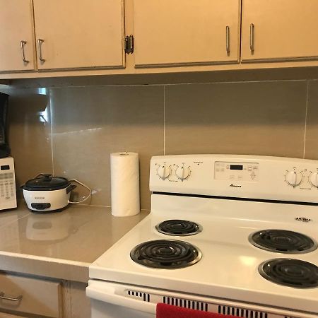 1 Bedroom / 1 Bath . Private Apt. Free Wifi, Interent & Parking Sinajana Dış mekan fotoğraf
