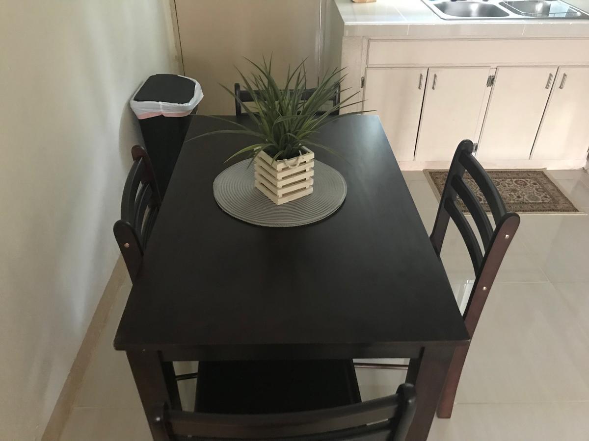 1 Bedroom / 1 Bath . Private Apt. Free Wifi, Interent & Parking Sinajana Dış mekan fotoğraf